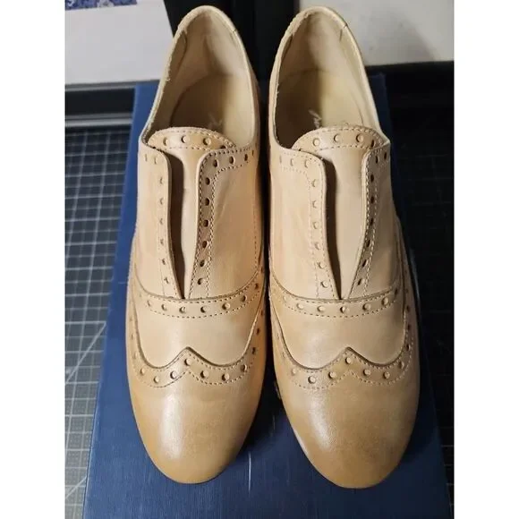 Massimo‎ Matteo Lucia Laceless Wing Tip oxford shoes Taupe 6 M